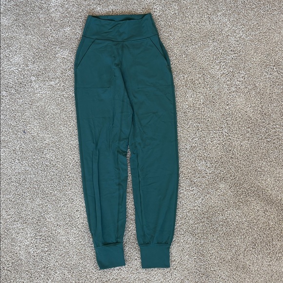 lululemon Align™ High-Rise Jogger *Full Length - Picture 1 of 3
